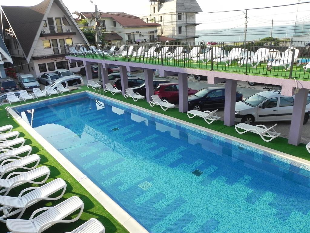 Pensiunea Iubesc Marea Costinești Εξωτερικό φωτογραφία