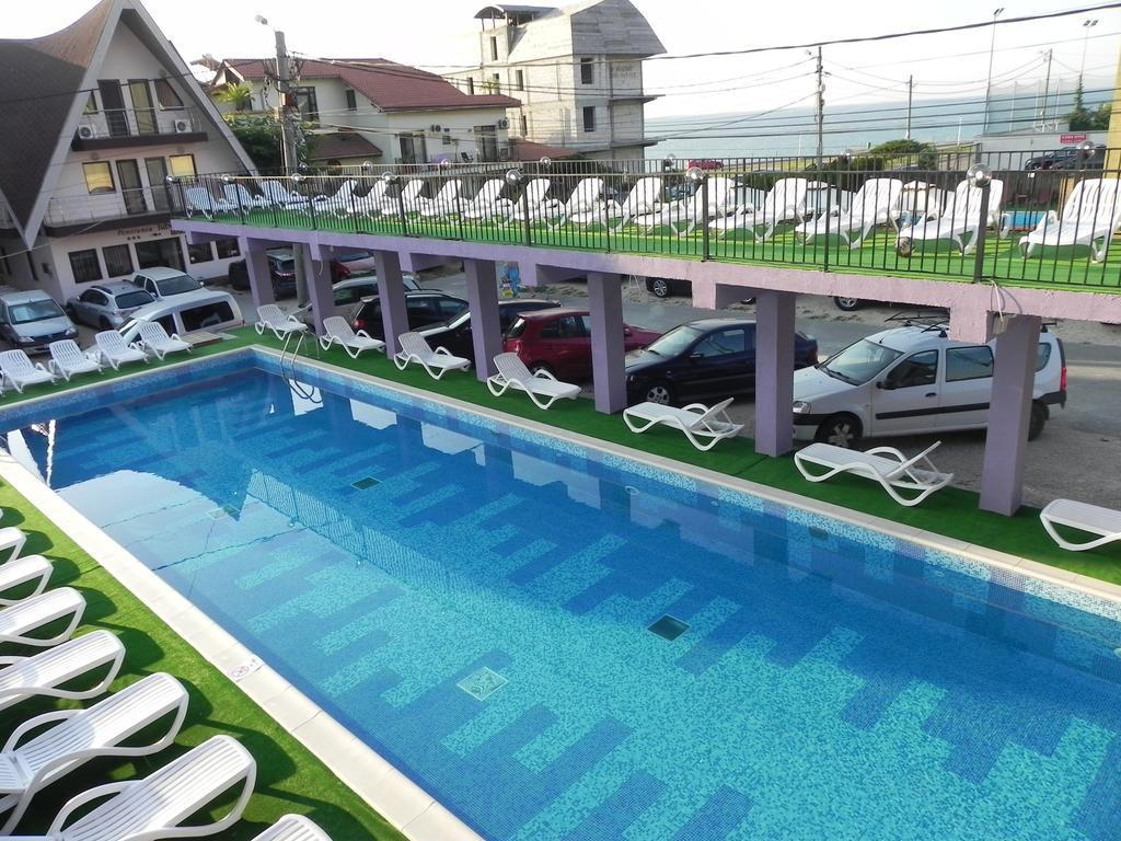Pensiunea Iubesc Marea Costinești Εξωτερικό φωτογραφία